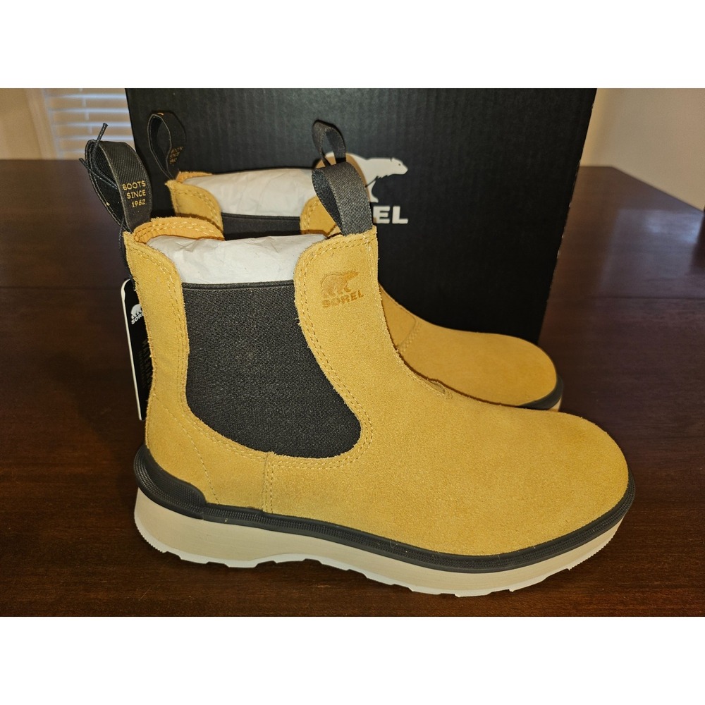 Sorel Hi Line Chelsea Geo‎ Yellow Jet Waterproof Boots Womens Size 9 NEW IN BOX